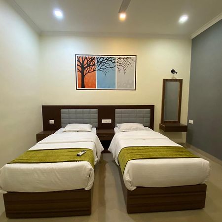 Muziris Manor Residency 호텔 Kochi 외부 사진