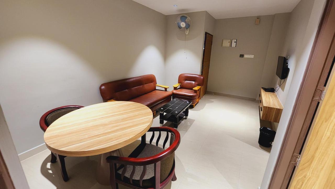 Muziris Manor Residency 호텔 Kochi 외부 사진